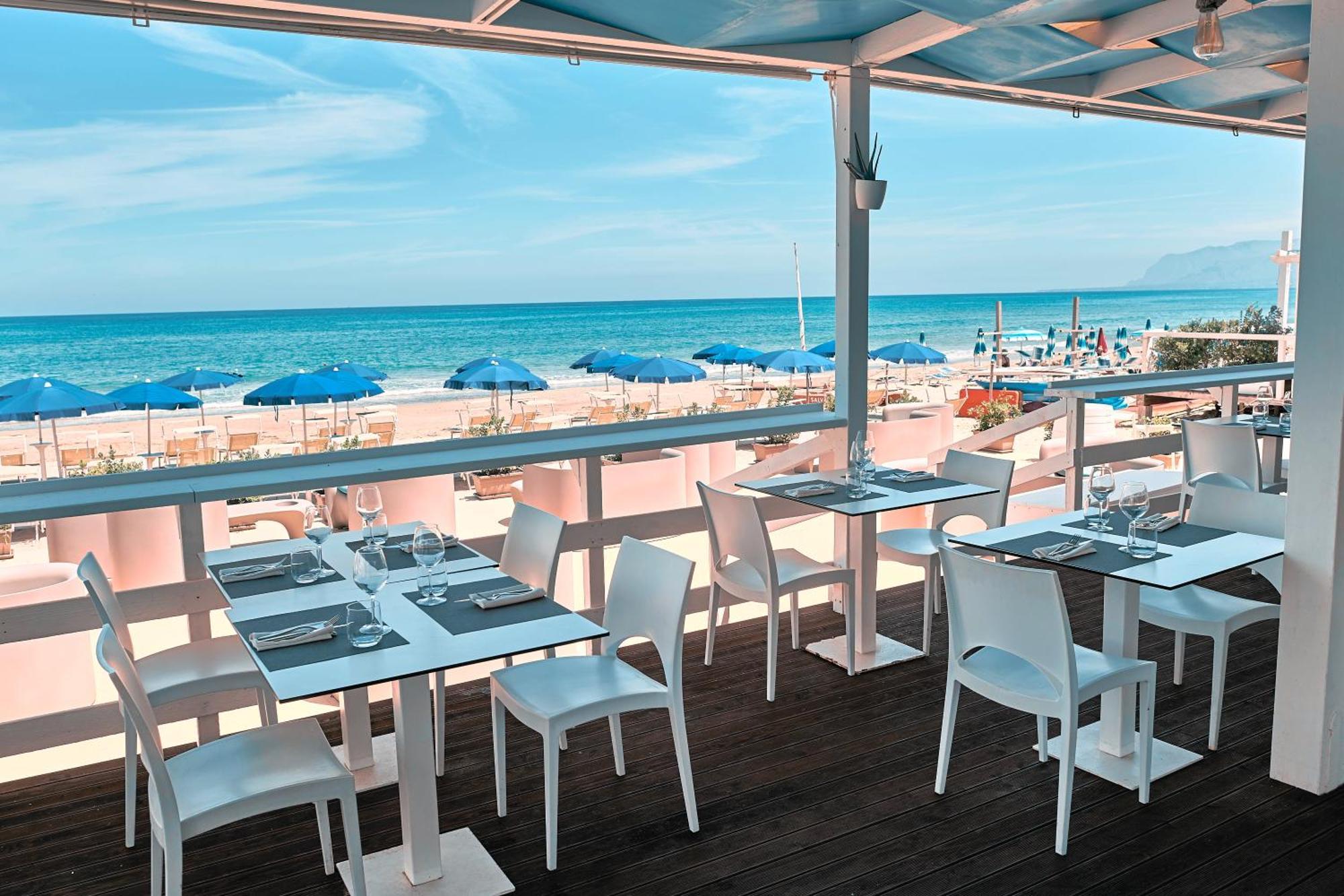 Hotel La Battigia Alcamo Marina Exterior photo